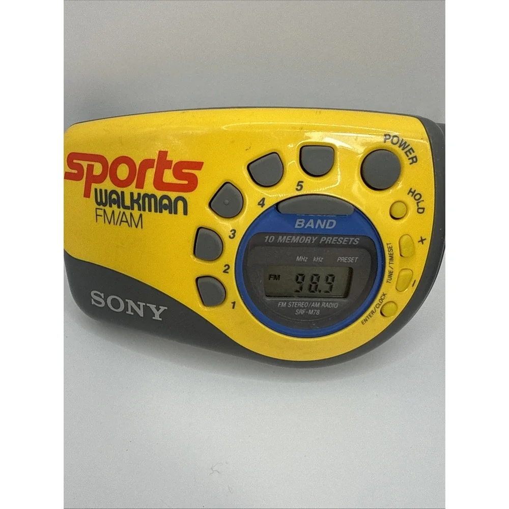 Sony Sports Walkman FM/AM Radio SRF-M78 w/ MDR-W014 White Headphones Tested